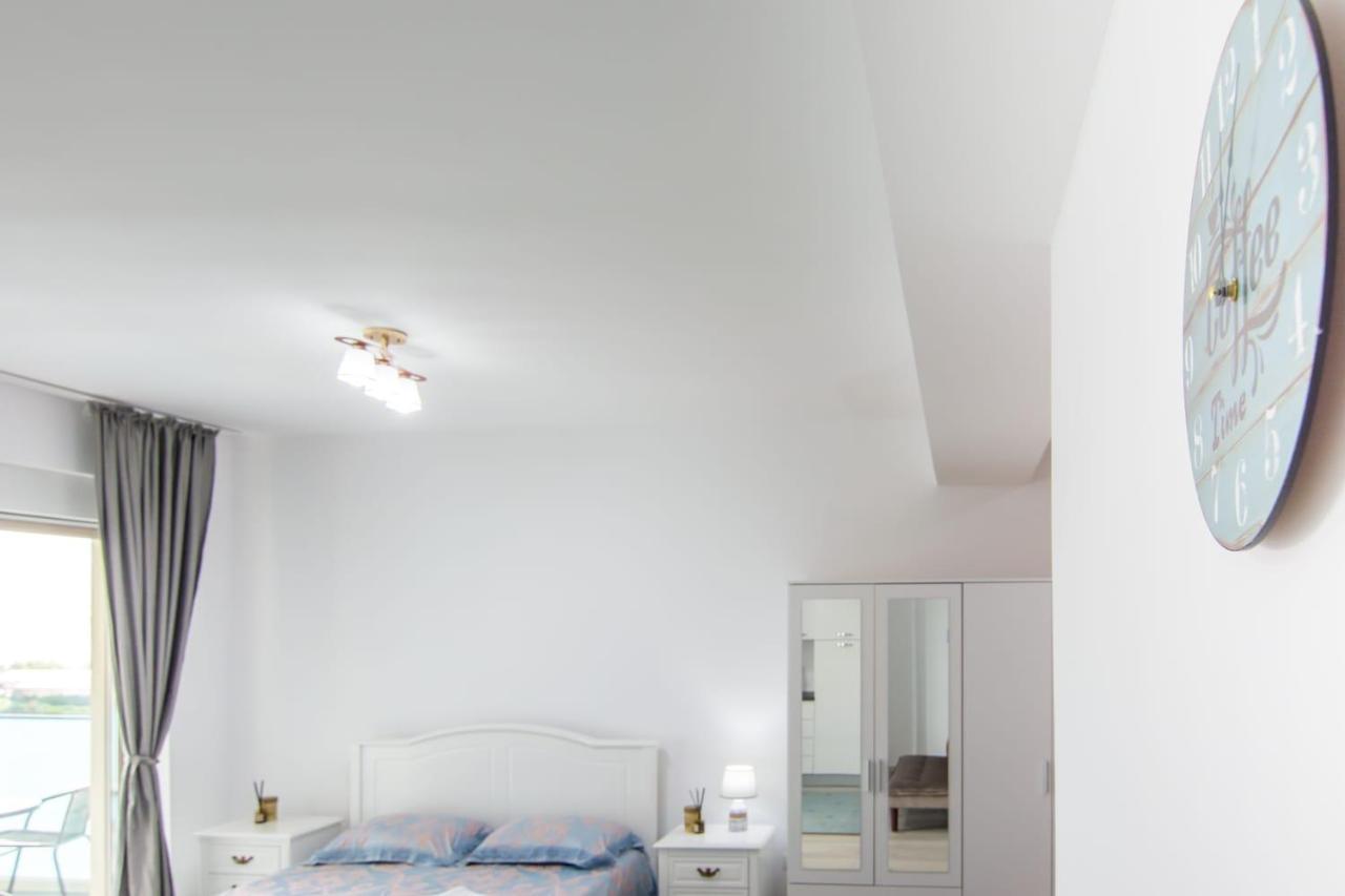 Fendi Apartment Năvodari Esterno foto